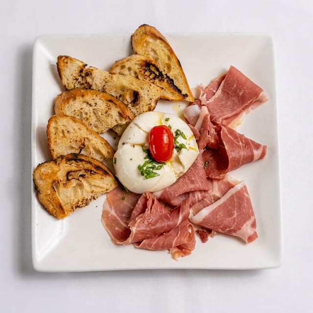 Burrata con Prosciutto.